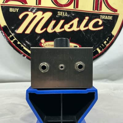Electro-Harmonix Holy Grail v1 Reverb Pedal image 5