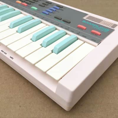 Casio SK-1 32-Key Sampling Keyboard 1986 - Pink image 5