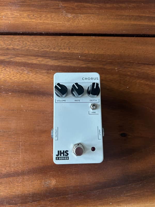 JHS 3 Series Chorus 2020 - Present - White image 1