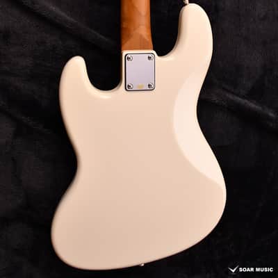 Bacchus BJB-1-RSM/M OWH Universe series Bass Roasted maple neck image 8