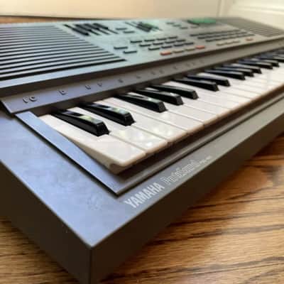 Yamaha PSS-460 49-VTG Key Synthesizer Keyboard w/ Power Cable- Tested And Works! image 2
