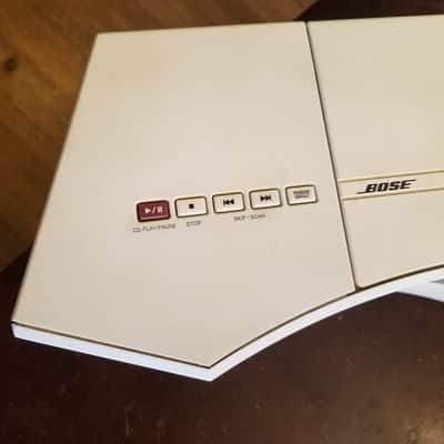 Acoustic Wave Music System II NO REMOTE CD-3000 1998 - White and Silver image 11