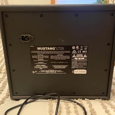 Fender Mustang LT25 25-Watt 1x8" Digital Modeling Guitar Combo 2019 - Present - Black image 3