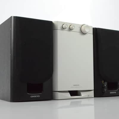 Onkyo GX-70AX ActIve Powered Speakers Monitors w/ SW-7A Sub Carlos