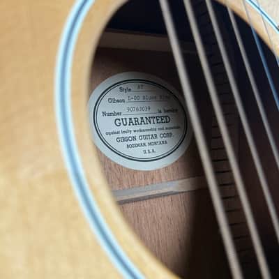 Gibson L-00 Blues King 1993 — New Old Stock / Original 1990s Dealer Inventory image 3