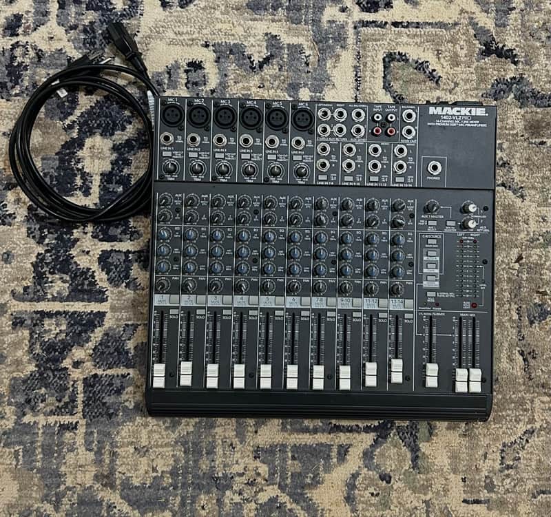 Mackie 1402-VLZ Pro 14-Channel Mic / Line Mixer | Reverb