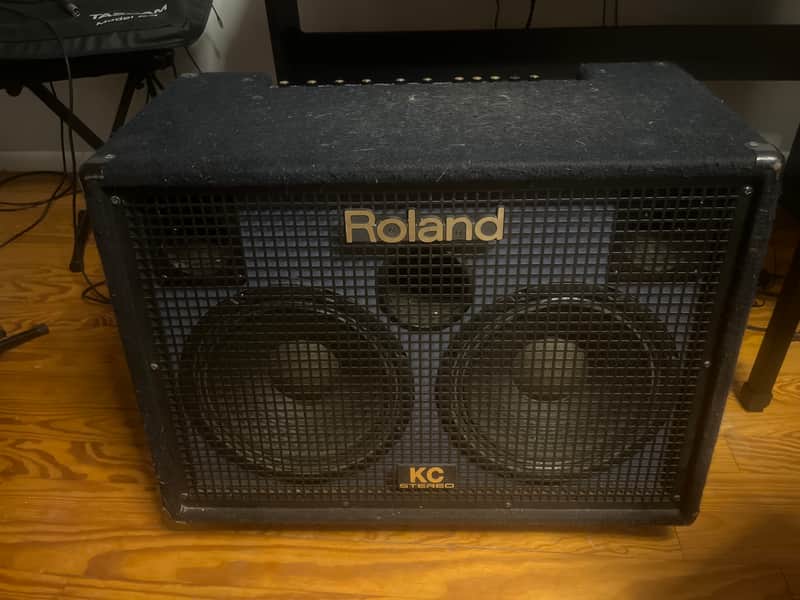 Roland KC-880 4-Channel 320-Watt 2x12" Keyboard Combo 2009 - Present - Black image 1
