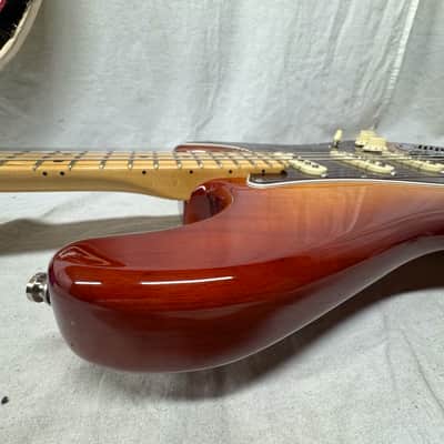 Fender American Stratocaster Guitar with Gator Case 2016 - Sienna Sunburst / Maple neck image 20