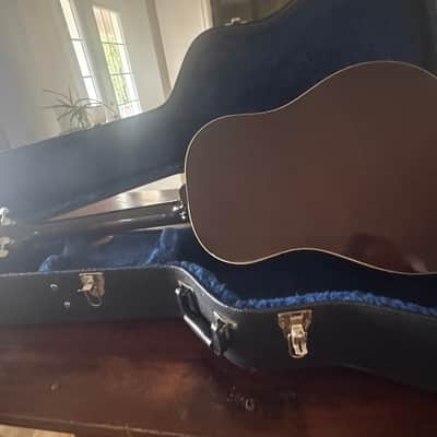 Gibson J-45 Standard 2010 Vintage Sunburst image 4