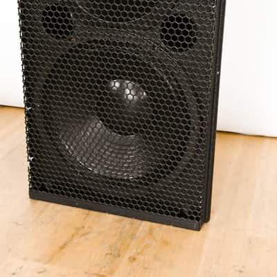 Meyer Sound UPA-2P Compact Narrow Coverage Loudspeaker CG013M5 image 3