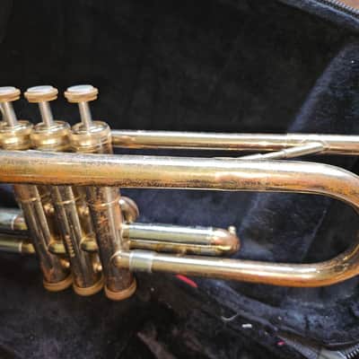 Reynolds Medalist Trumpet, USA, Brass with 7C mouthpiece, case, good condition image 9