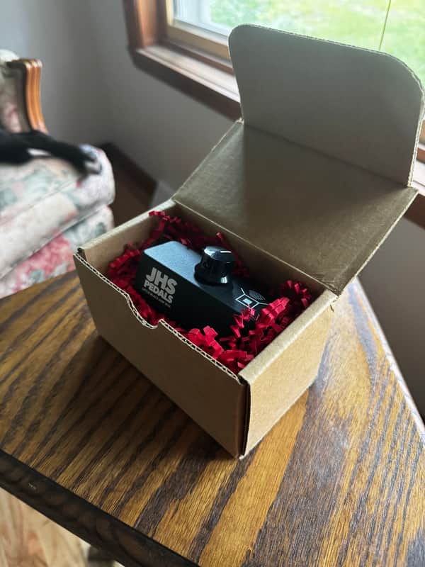 JHS Little Black Amp Box