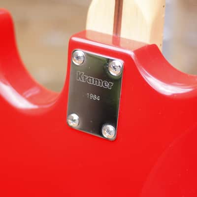 Kramer The 84 - Radiant Red image 15