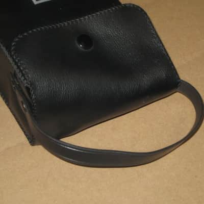 lightly used - very clean genuine BOSS vinyl pouch for FV300H, FV300L, and similar size size Boss pedals (NO pedal included) 1990s - Black Vinyl Exterior / Black Thin Canvas Interior image 18