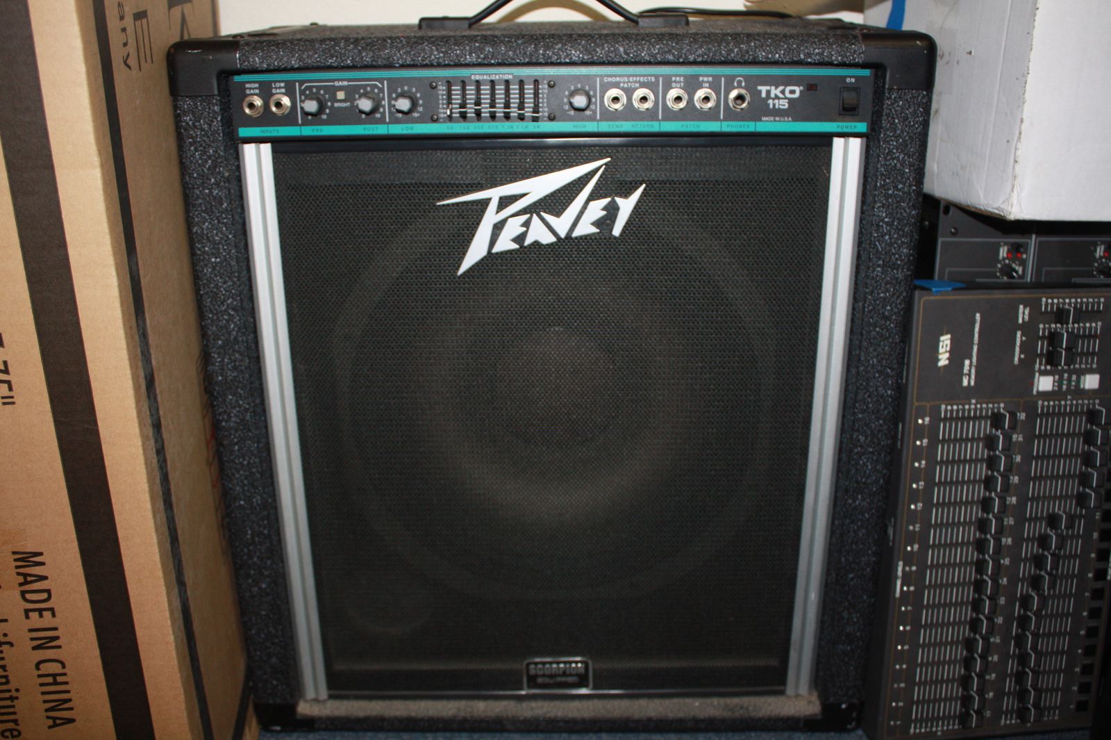 Peavey TKO 115S 80-Watt 1x15 Bass Combo | Reverb