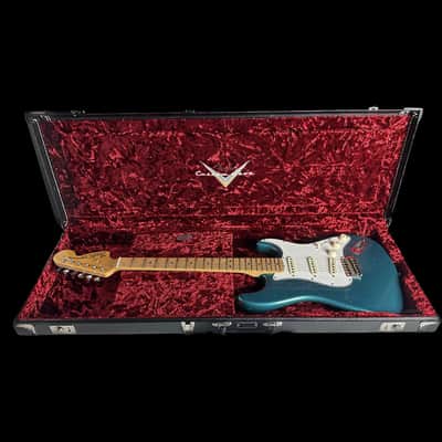 Fender Custom Shop Limited Edition 68 Strat Journeyman Relic Aged Ocean Turquoise w/case CZ561077 image 13