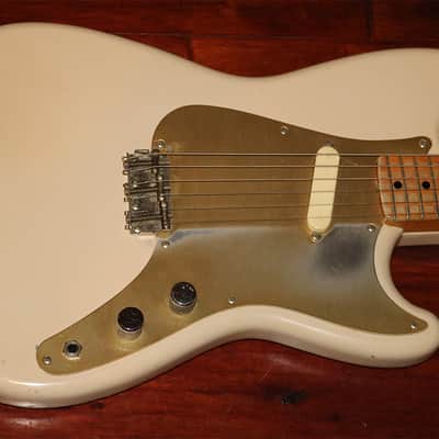 1956 Fender Musicmaster (FEE1222) image 3