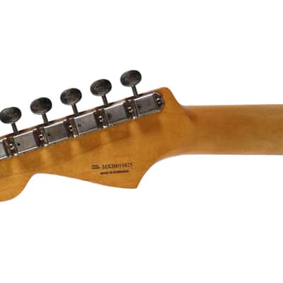 Fender Limited Edition Vintera II Roadworn '60s Stratocaster Electric Guitar image 9