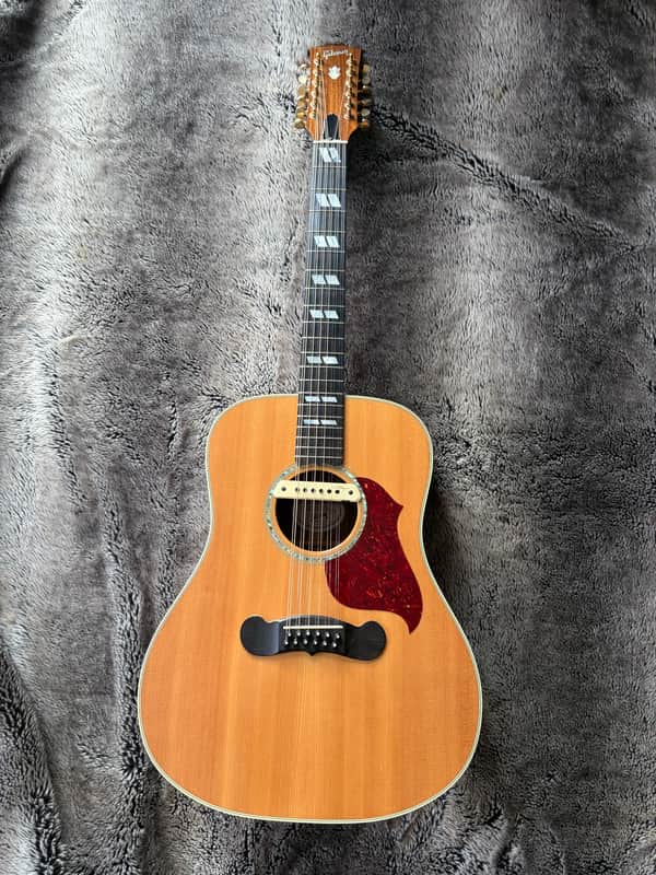 Gibson Songwriter Deluxe