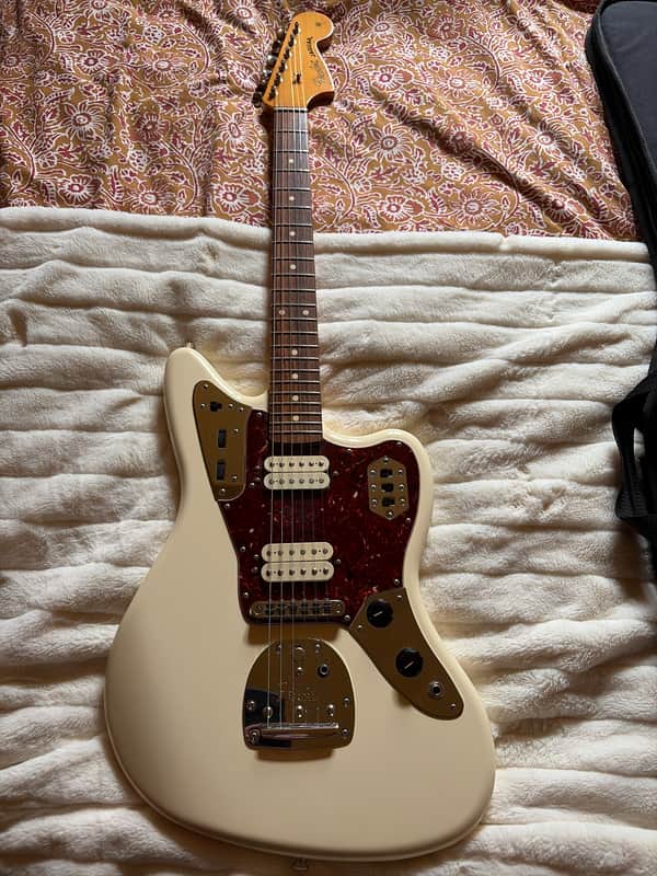 Fender Classic Player Jaguar Special HH (Olympic White)