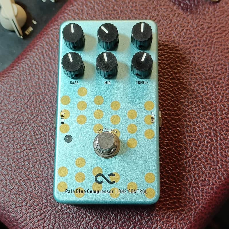 One Control Pale Blue Compressor image 1