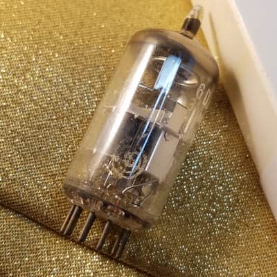 Amperex Matched Pair (2) 6DJ8 tNOS AT1000 TESTED Vacuum Tubes Heerlen Small Halo Getter rare Treble Clef Bugle Boy T4TCbb ECC88 dual triode 1960-1966 image 1