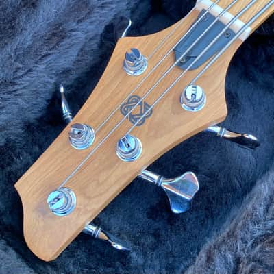 Warmoth Z Bass 5-String Bass Guitar image 10