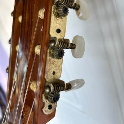 Conn  C-100 Classical Guitar - 1971 - Japan image 7