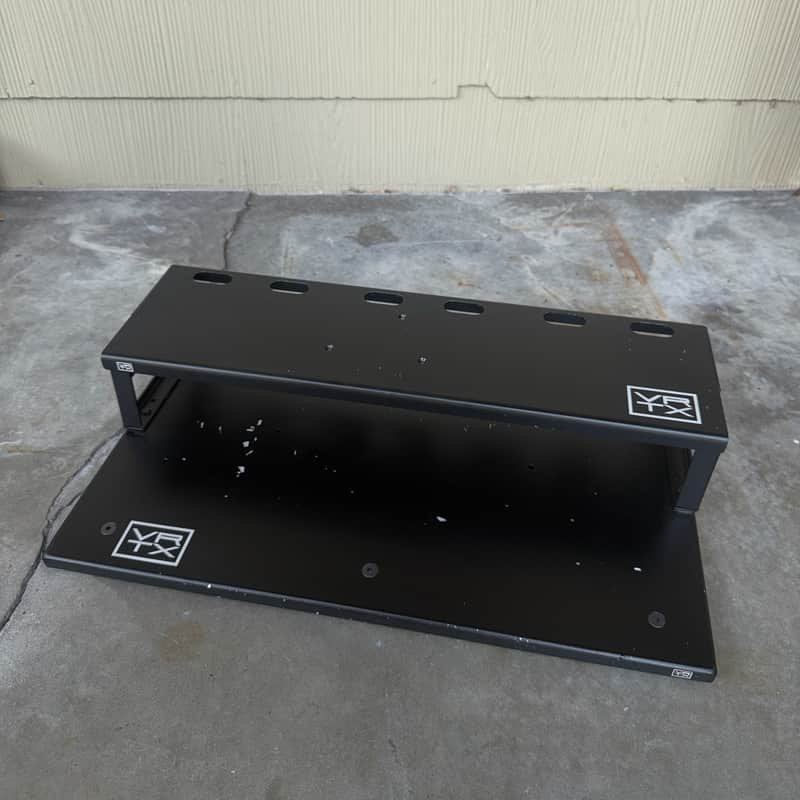 Vertex Travel Plus Pedalboard v2 w/TP1 Riser and Gator Road Case image 1