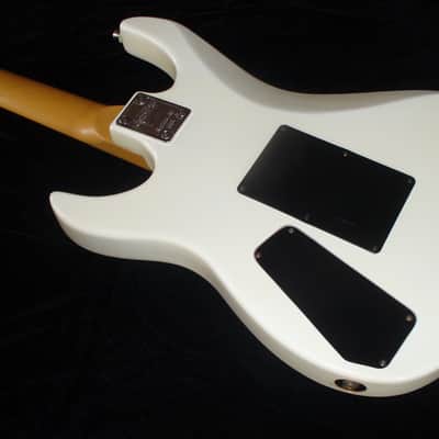 Kramer USA/Japan vintage 1980's Aged Vintage White image 4