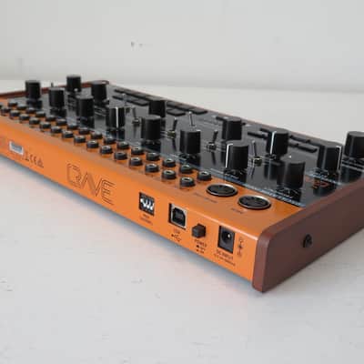 Behringer Crave Analogue Semi-Modular Synthesizer and Sequencer image 6