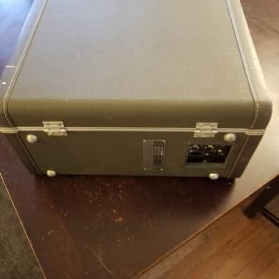 Ampex All original mono PP 6V6 tube combo amp A-692 10 Watt JBL AlNiCo 8" speaker guitar suitcase 1960s image 12