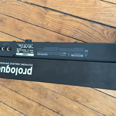 Korg Prologue 8 Polyphonic 49-Key 8-Voice Analog Synthesizer 2018 - Present - Black/Wood image 5