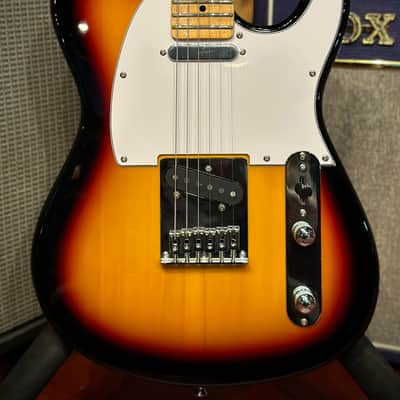 Tagima TW-55 T-Style Guitar with Maple Fretboard Sunburst image 2