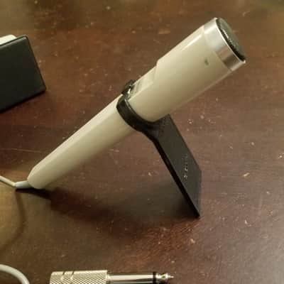 Sony F-96 Dynamic Microphone High Impedance w/ stand and case 1970s Beige image 3