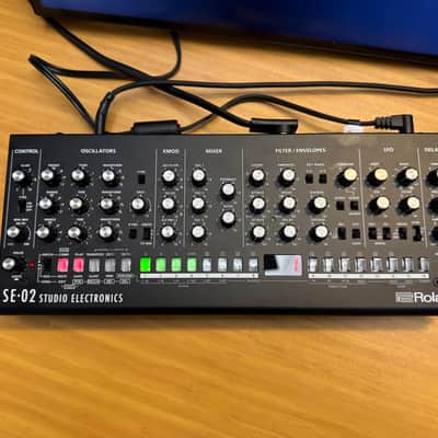 Roland SE-02 Boutique Series Synthesizer Module | Reverb