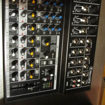 Mackie Mix12FX 12-Channel Compact Mixer with Effects 2015 - Present - Black image 5