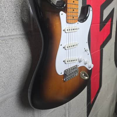 Squier Classic Vibe Stratocaster '50s 2009 - 2018 - 2-Color Sunburst image 5