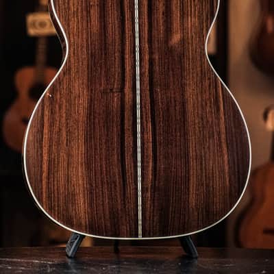 2024 Martin 000-28 sunburst image 10