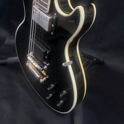 Shaftesbury 3400 LP Style Guitar - Matsumoko Made - Maxon and Bill Lawrence USA Humbucker Pickups - Nice Player - 1971 image 12