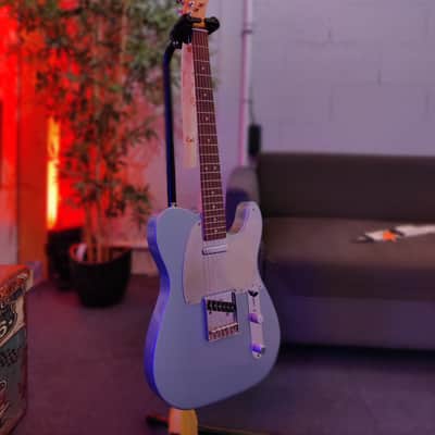 Fender Chrissie Hynde Telecaster® - Rosewood Fingerboard, Ice Blue Metallic image 2