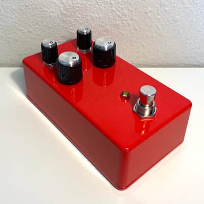 Magic Pedals Fuzz Throne Clone image 1