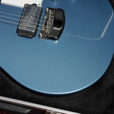 MusicMan Valentine HH Trem MN Toluca Lake Blue/Parchment image 10