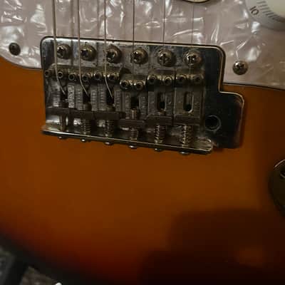 Fender Stratocaster 2004 - Burst image 11