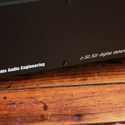 Z-Systems Z-32.32r Digital Detangler w/ Z-RRC Desktop Remote image 5