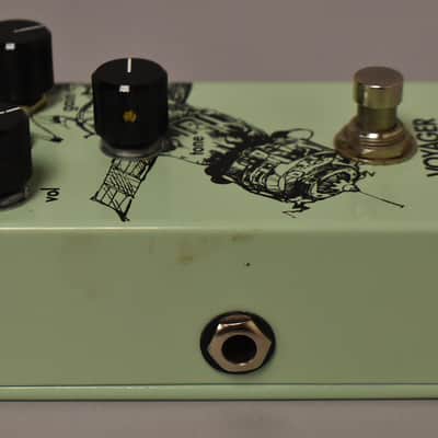 Walrus Audio Voyager Preamp/Overdrive Effect Pedal Green w/Box image 3