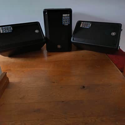 Yamaha DBR10 10" Active Speaker 2014 - Present - Black image 4