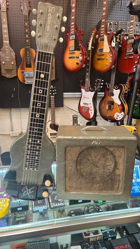 Magnatone M-19 Lap Steel and Amp 1947-1950 - Green Pearl image 1