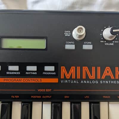 Akai Miniak 2010s - Black image 3