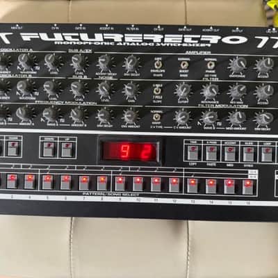 Future Retro 777 Analog Synthesizer 2010s - Black image 2